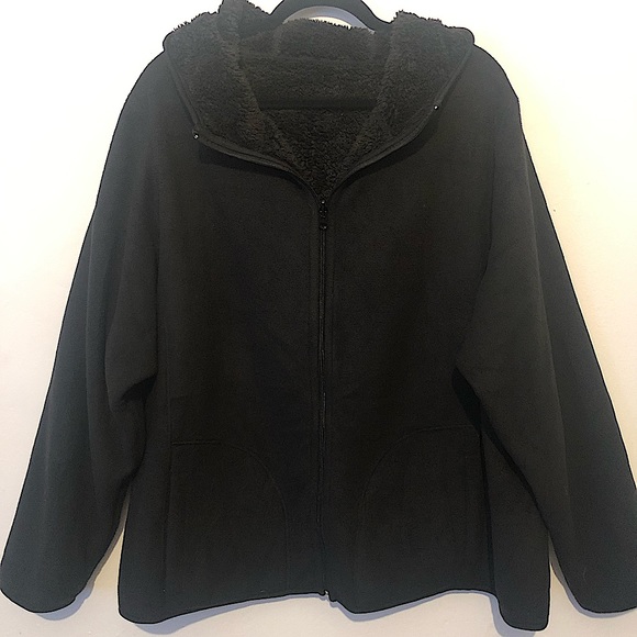 Reversible furry hoodie - Picture 1 of 7